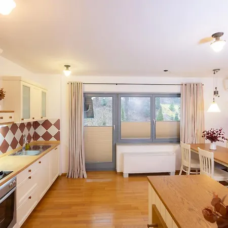 Apartmán Lakeside