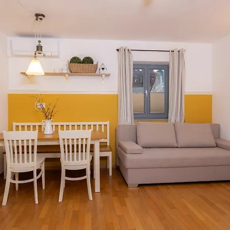 Lakeside Apartment Bled