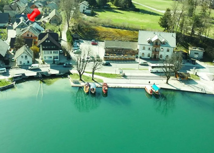 Lakeside Apartmán *