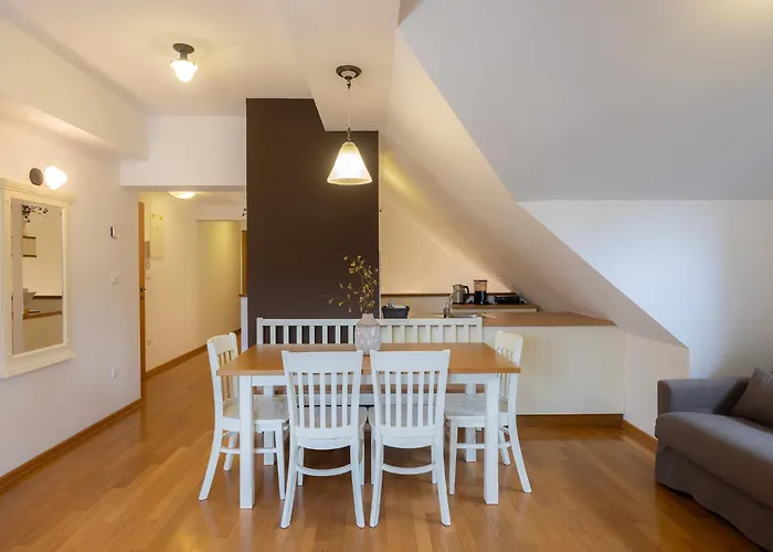 Lakeside 아파트 블레드